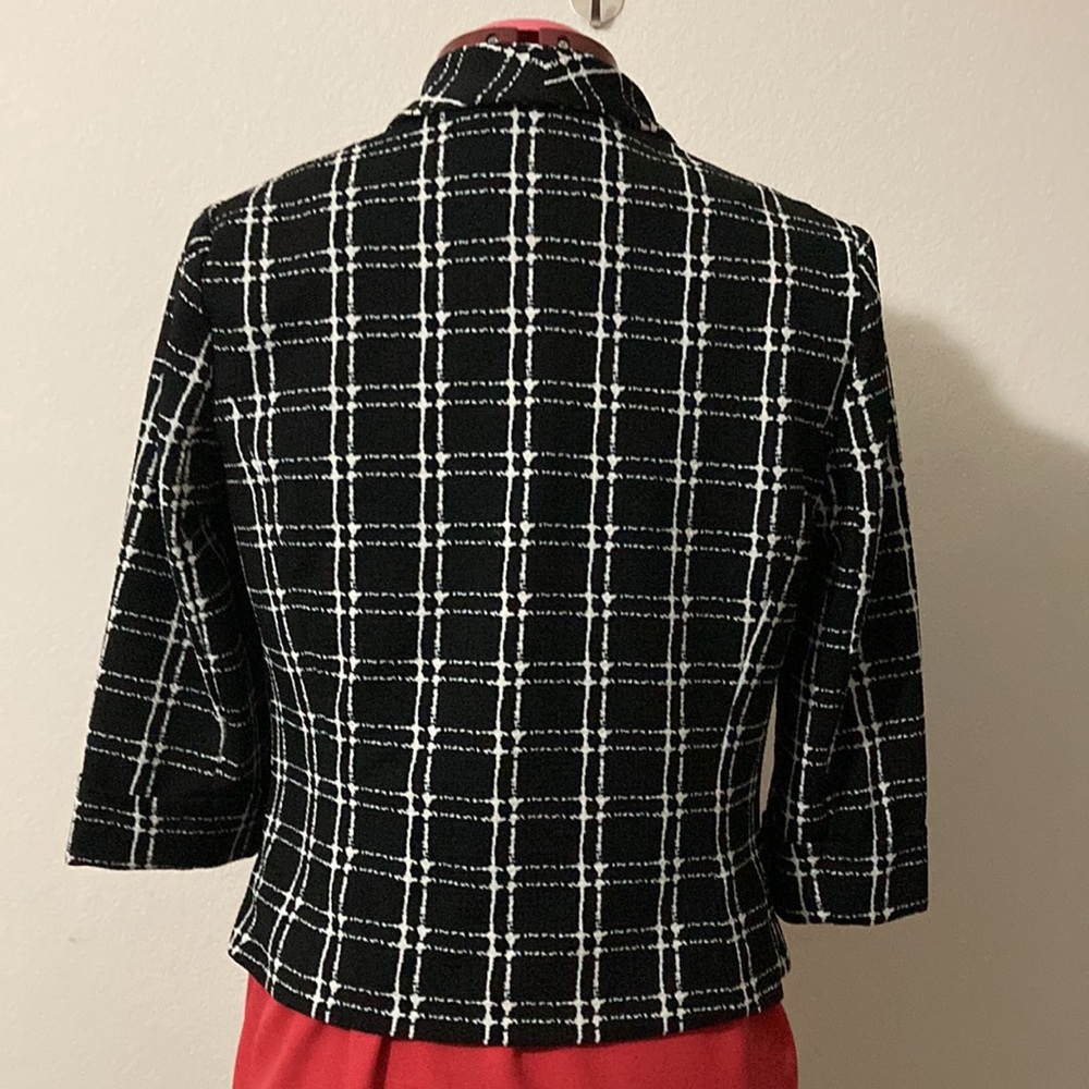 Kate & Rosy lined Blazer. Petite Small. Color Black, white squares 3/4 sleeves - Picture 4 of 11